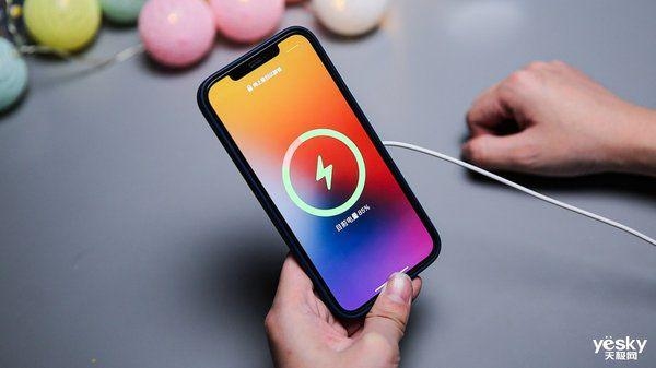 iphone 12第一次充电要充多久？苹果7第一次充电要充多久