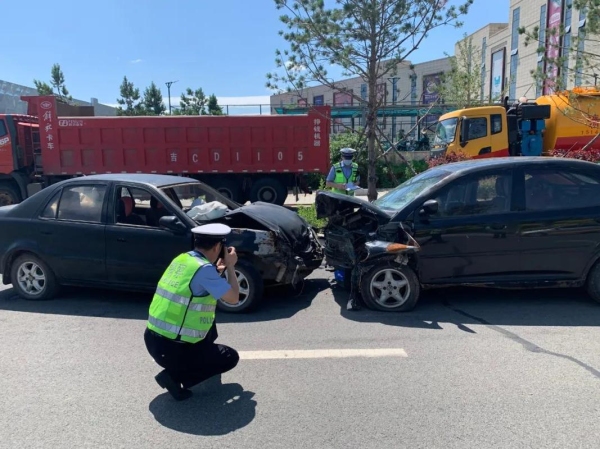 出现交通事故后，车被扣在交警大队什么时候能提车？提交管局要多久