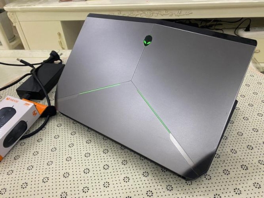 alienware15什么时候出的？（外星人15独立显卡）