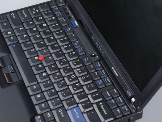 thinkpad各系列根本区别？（联想 x200使用寿命大概多久）